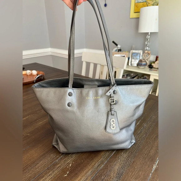 Cole Haan tote bag - Picture 9 of 11